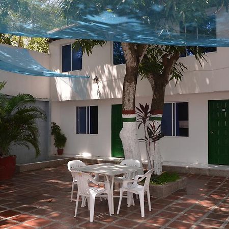 Hotel Vargas Airport Cartagena Ngoại thất bức ảnh