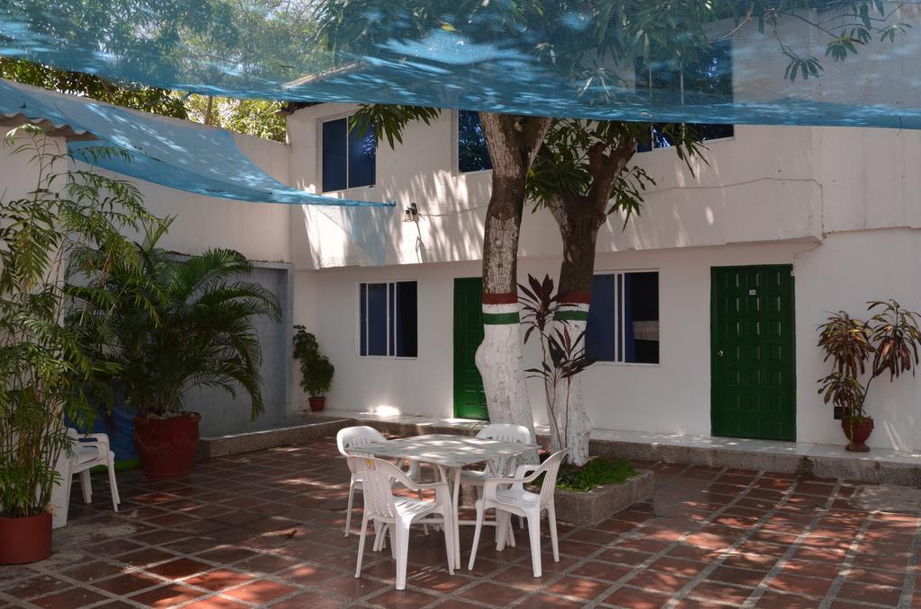 Hotel Vargas Airport Cartagena Ngoại thất bức ảnh