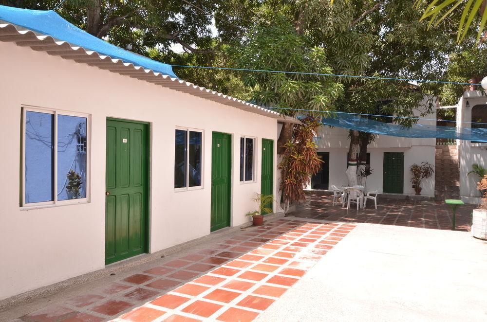Hotel Vargas Airport Cartagena Ngoại thất bức ảnh